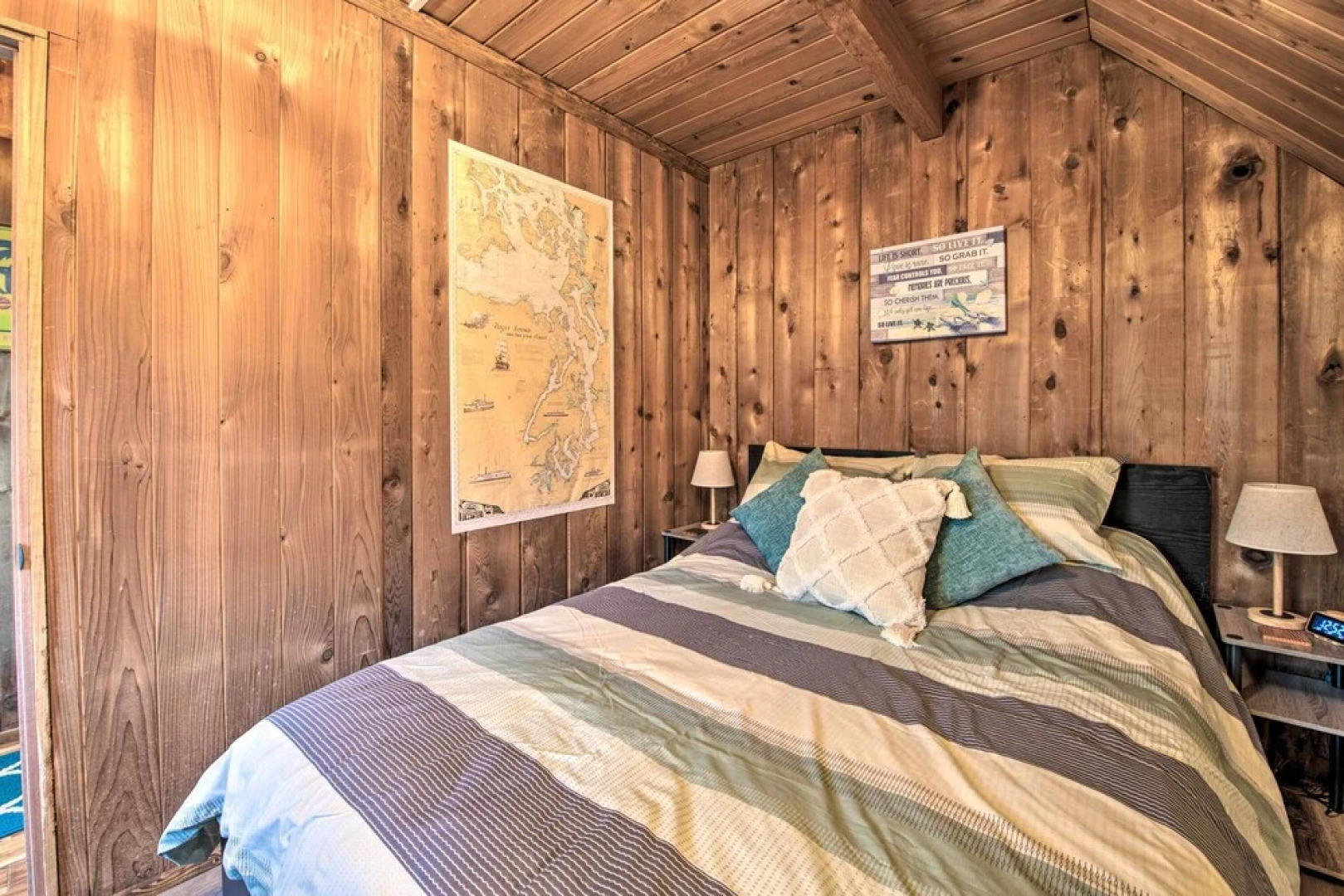 Unique Camano Cabin w/ Mountain + Water Views