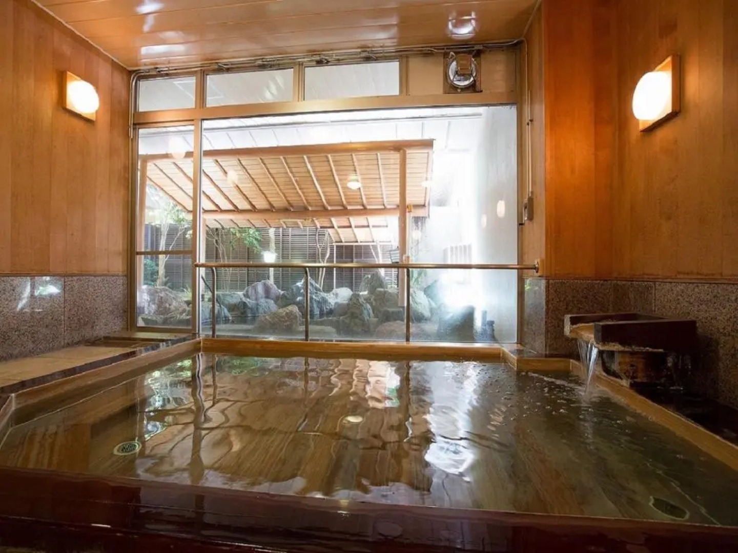 Izu Nagaoka Kinjokan