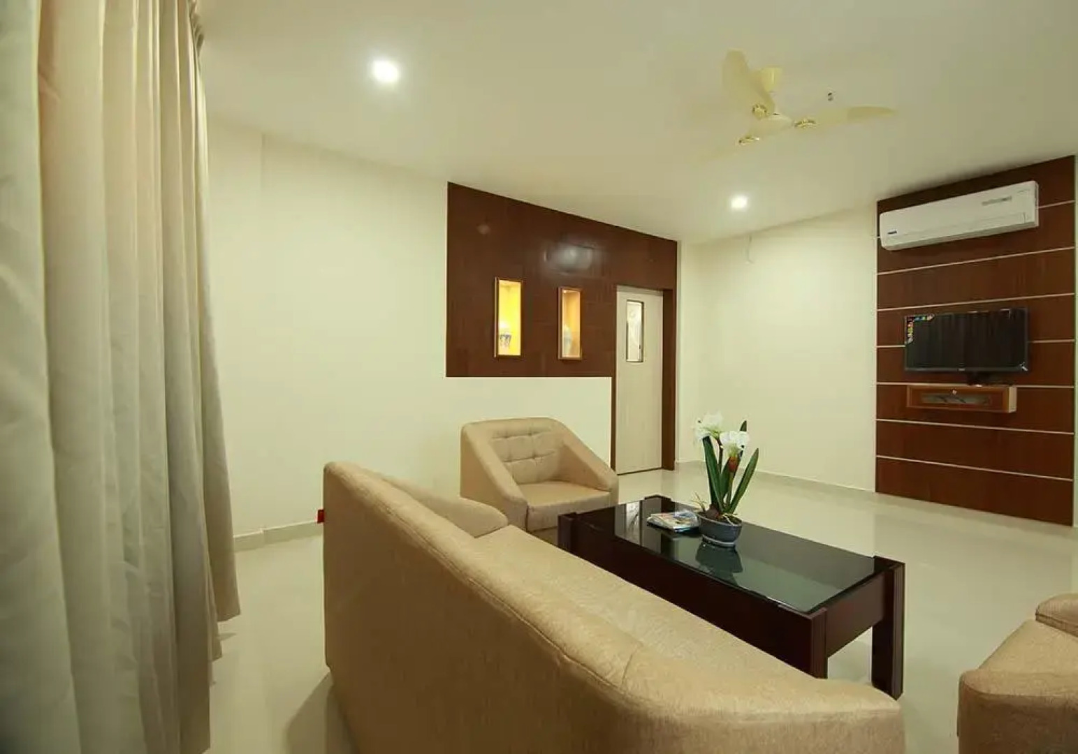 Vazhappilly Residency