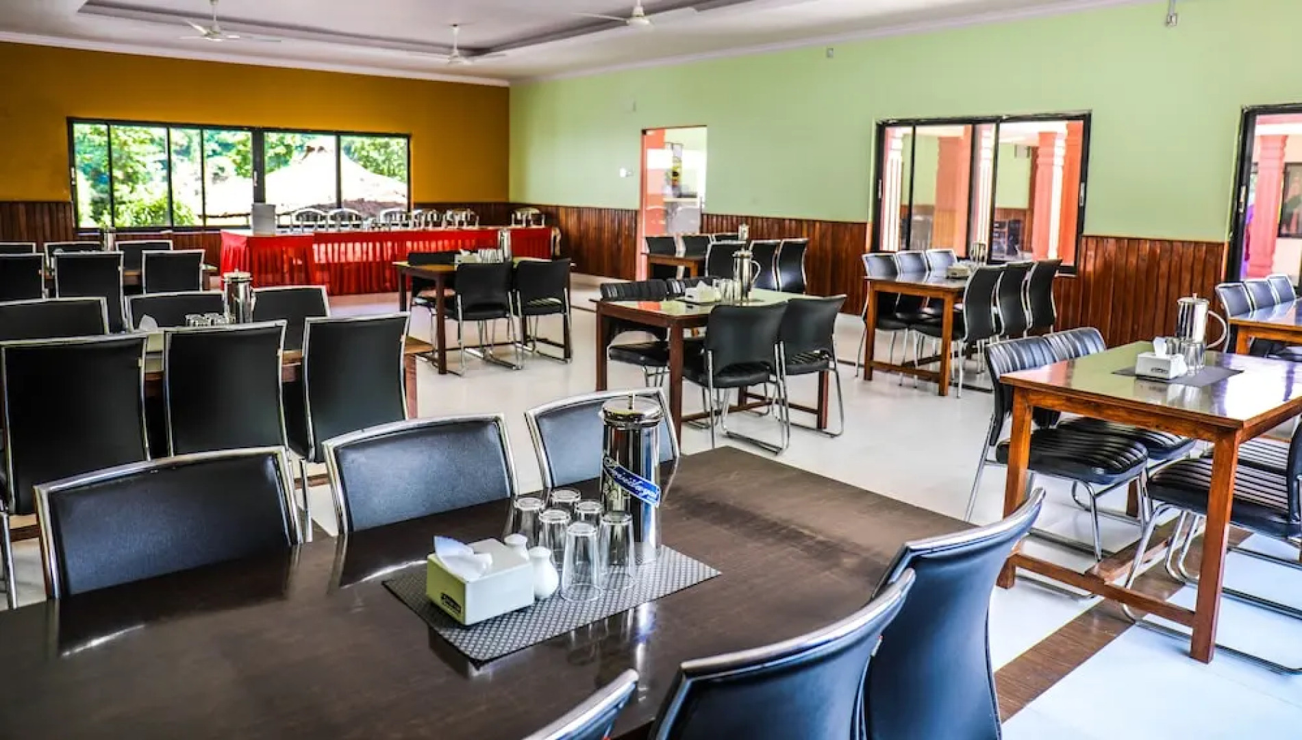 Siddhartha Riverside Resort