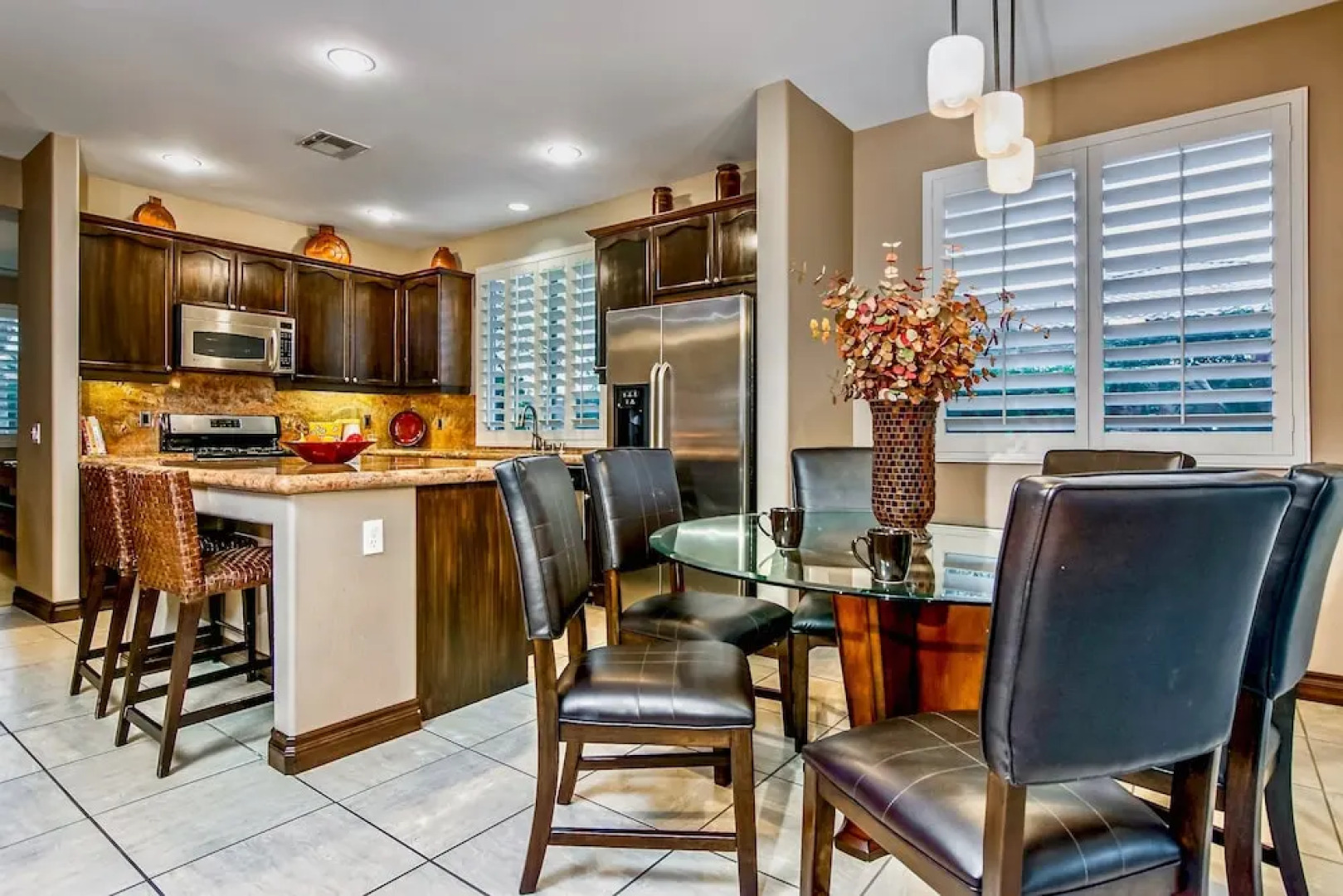 Gemini of the Desert Five Bedroom House