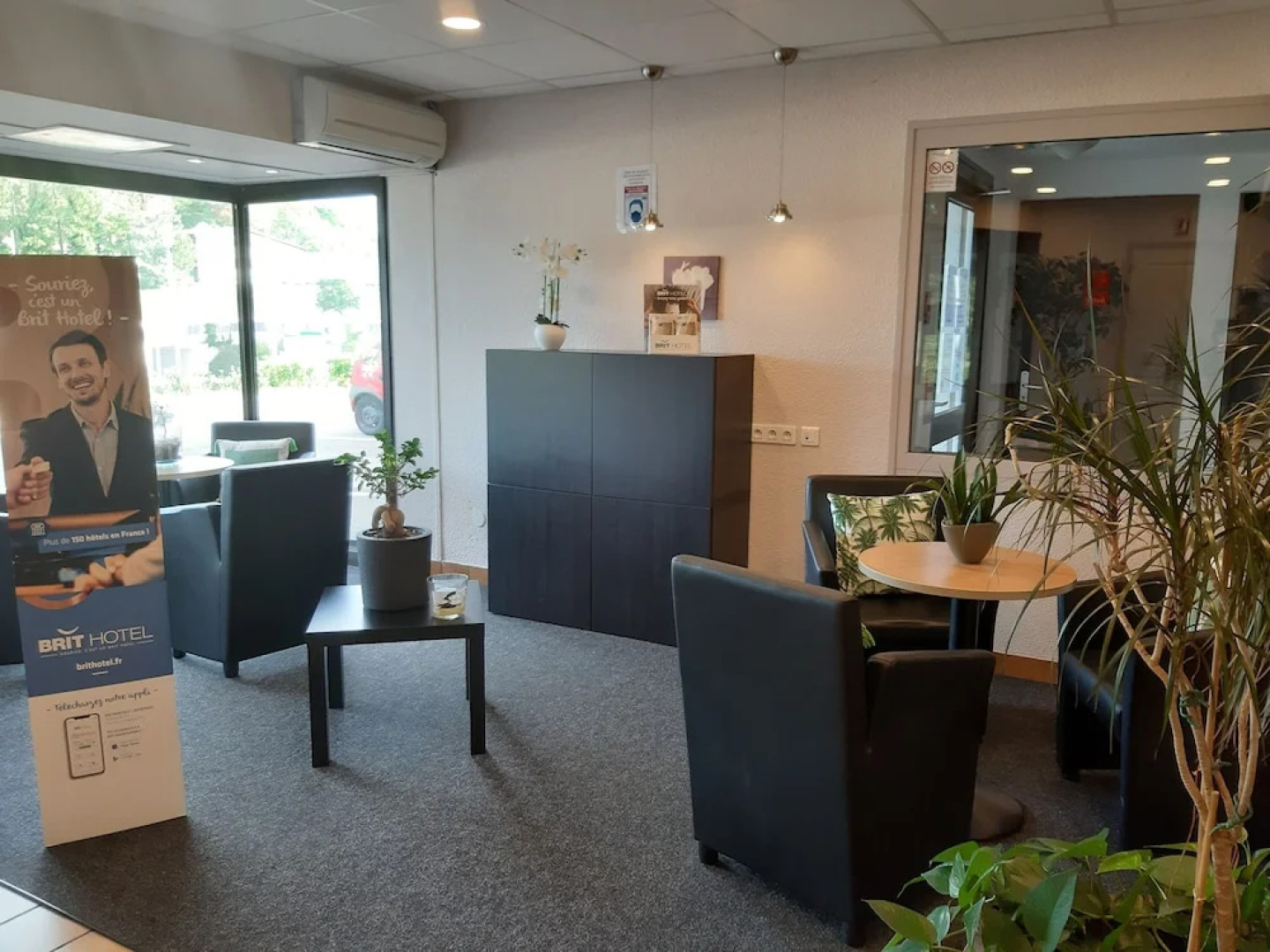 Hotel Kyriad BESANCON - Palente