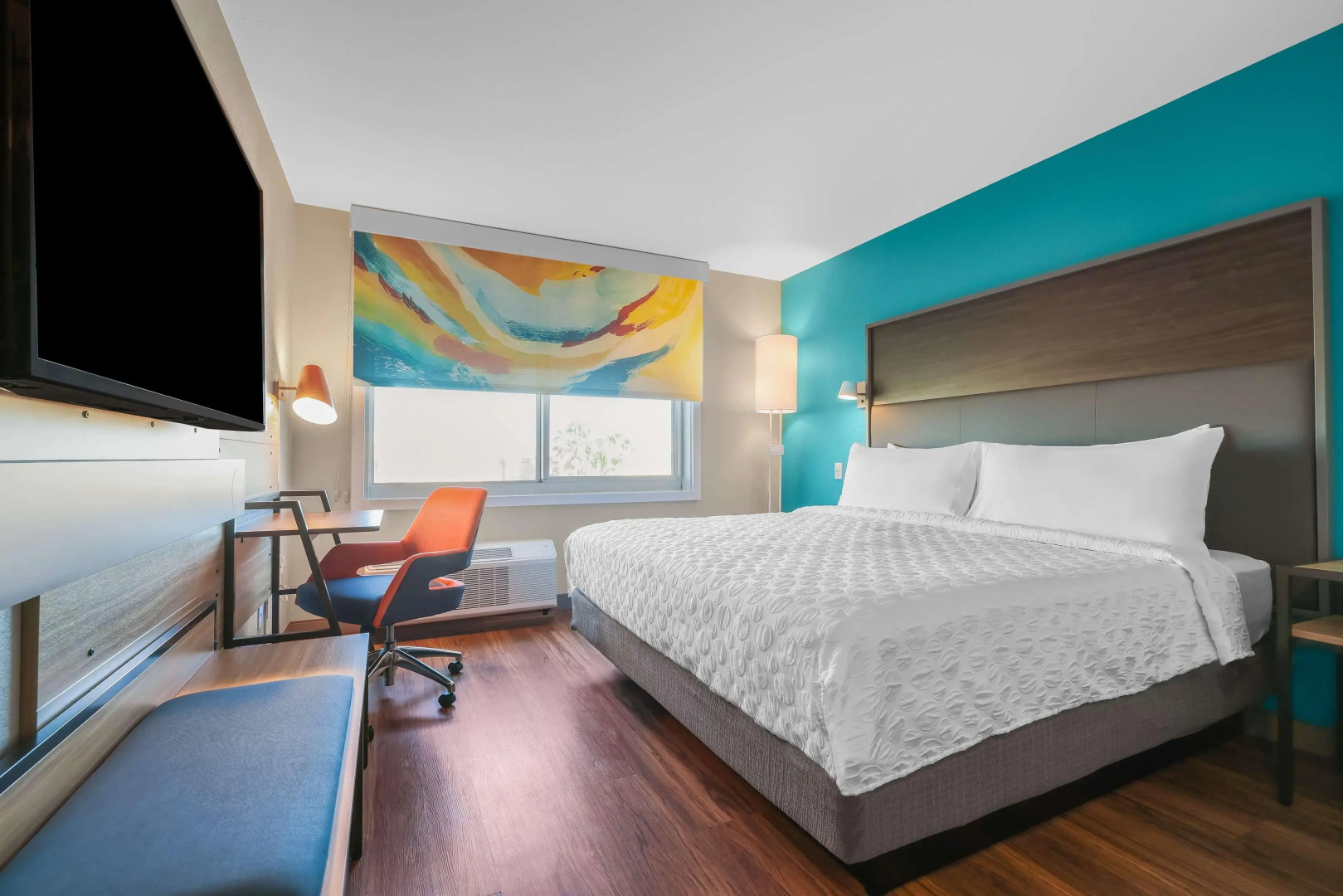 Tru By Hilton Lathrop, CA