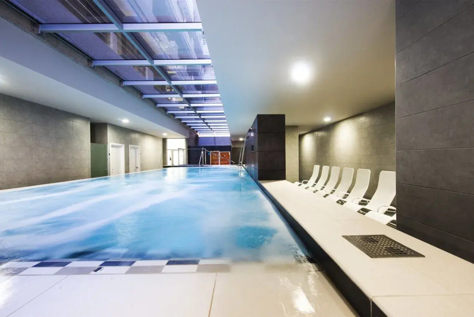 Kn Aparthotel Columbus