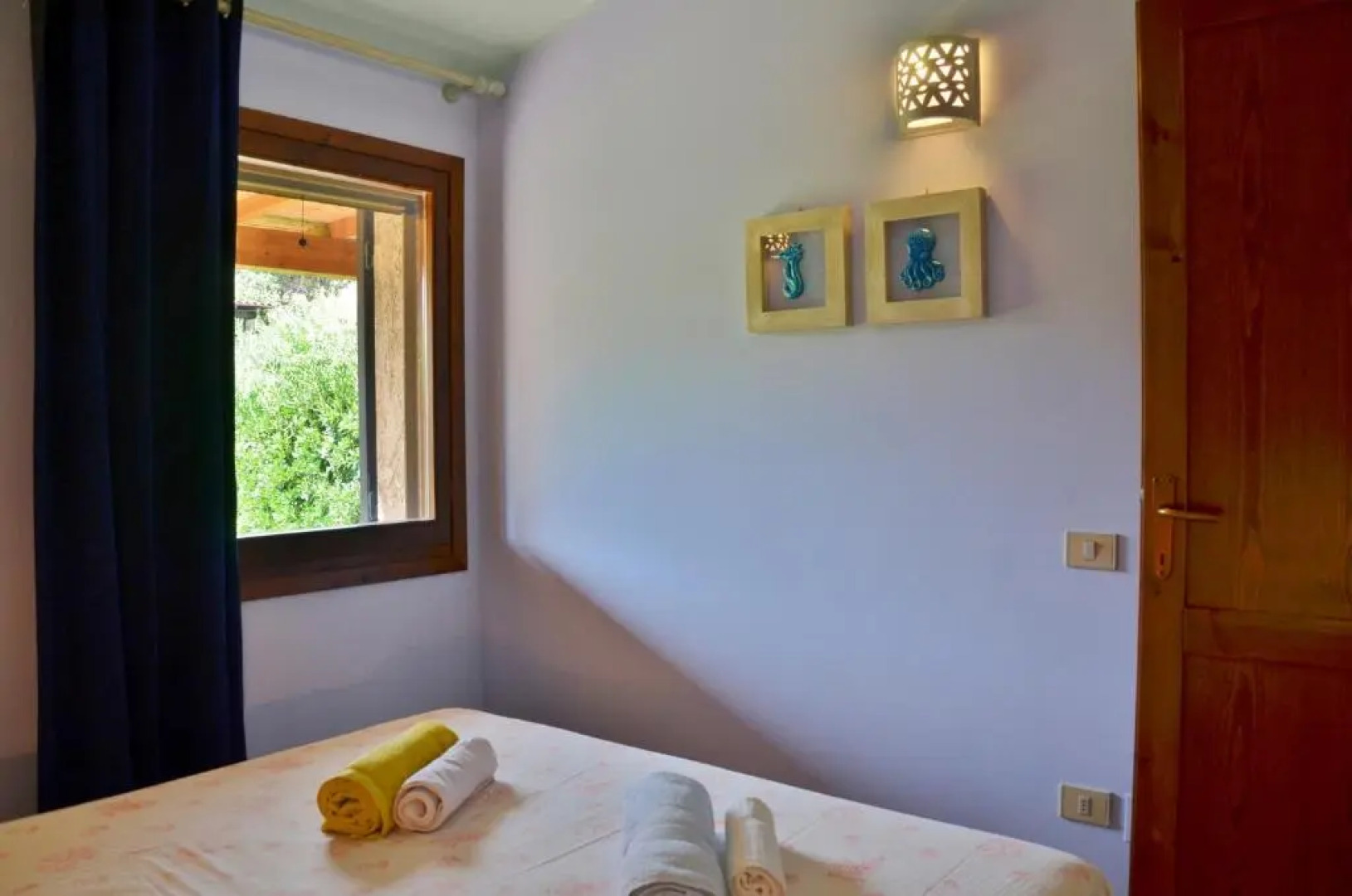 Villino immerso nel verde 100 m dal mare