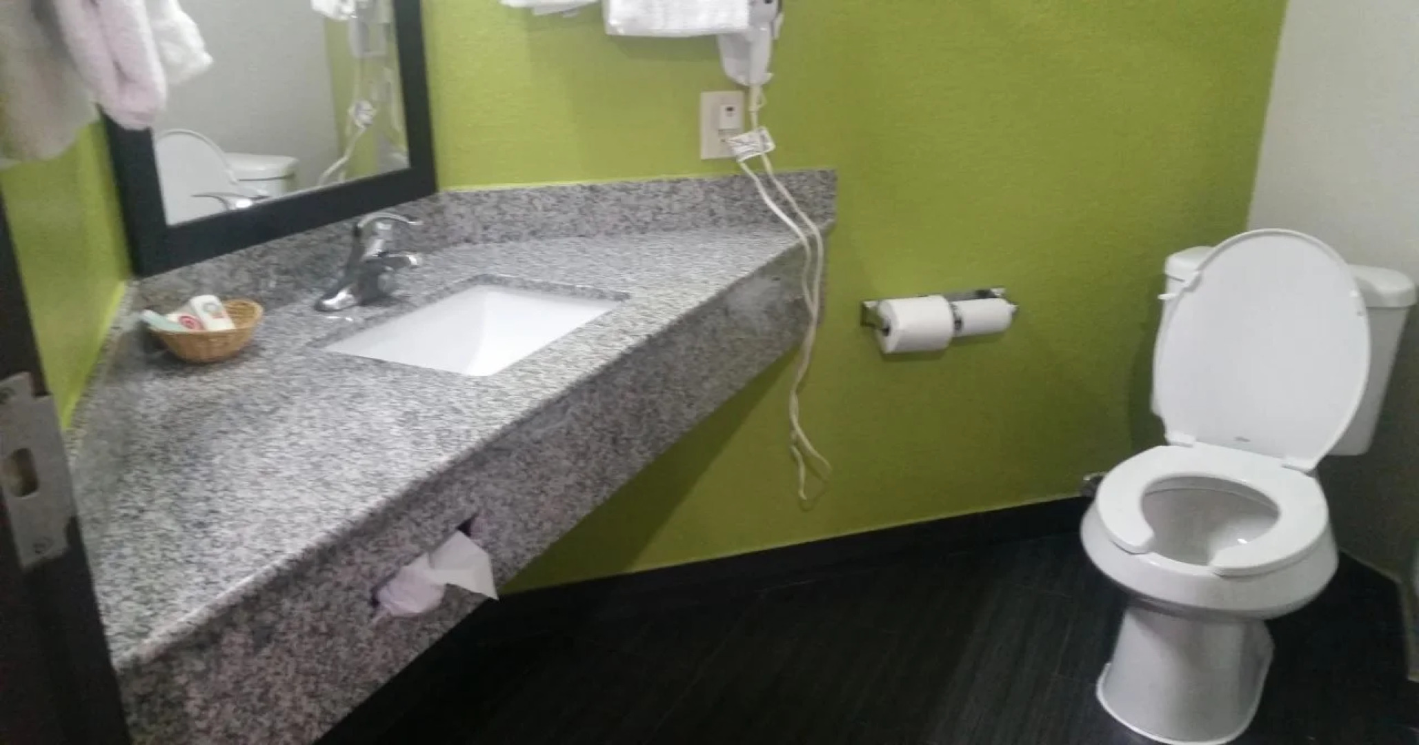 Motel 6 Humble, TX - Houston International Airport