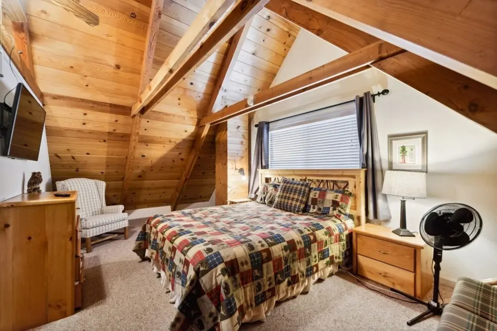 Cozy, Cute, Cabin In The Woods 3 Bedroom Cabin by RedAwning