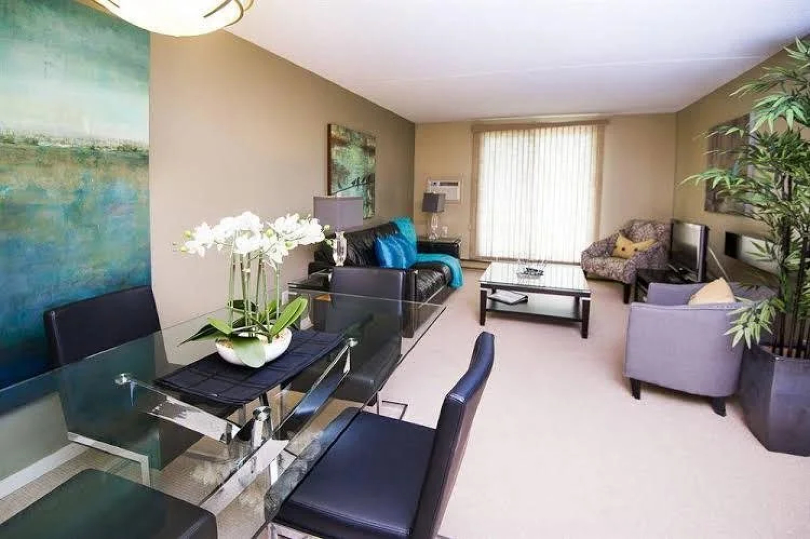 Executive Suites by Roseman