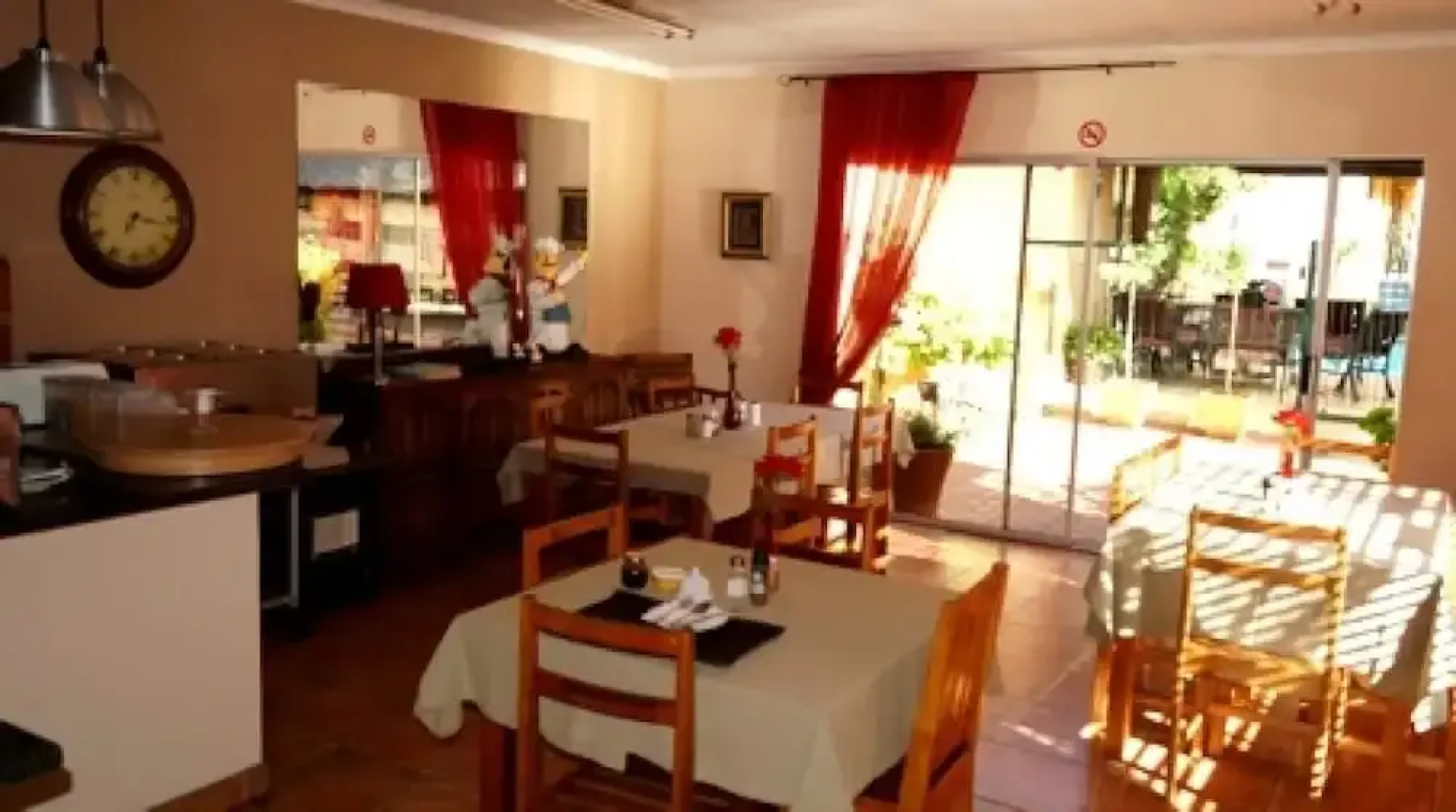 St Michelle Guest Lodge