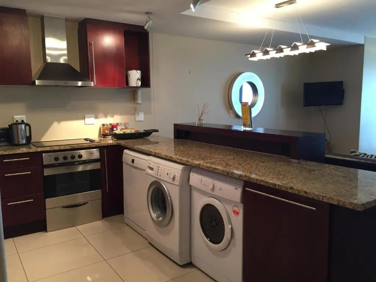 Loddey's Self Catering Apartments