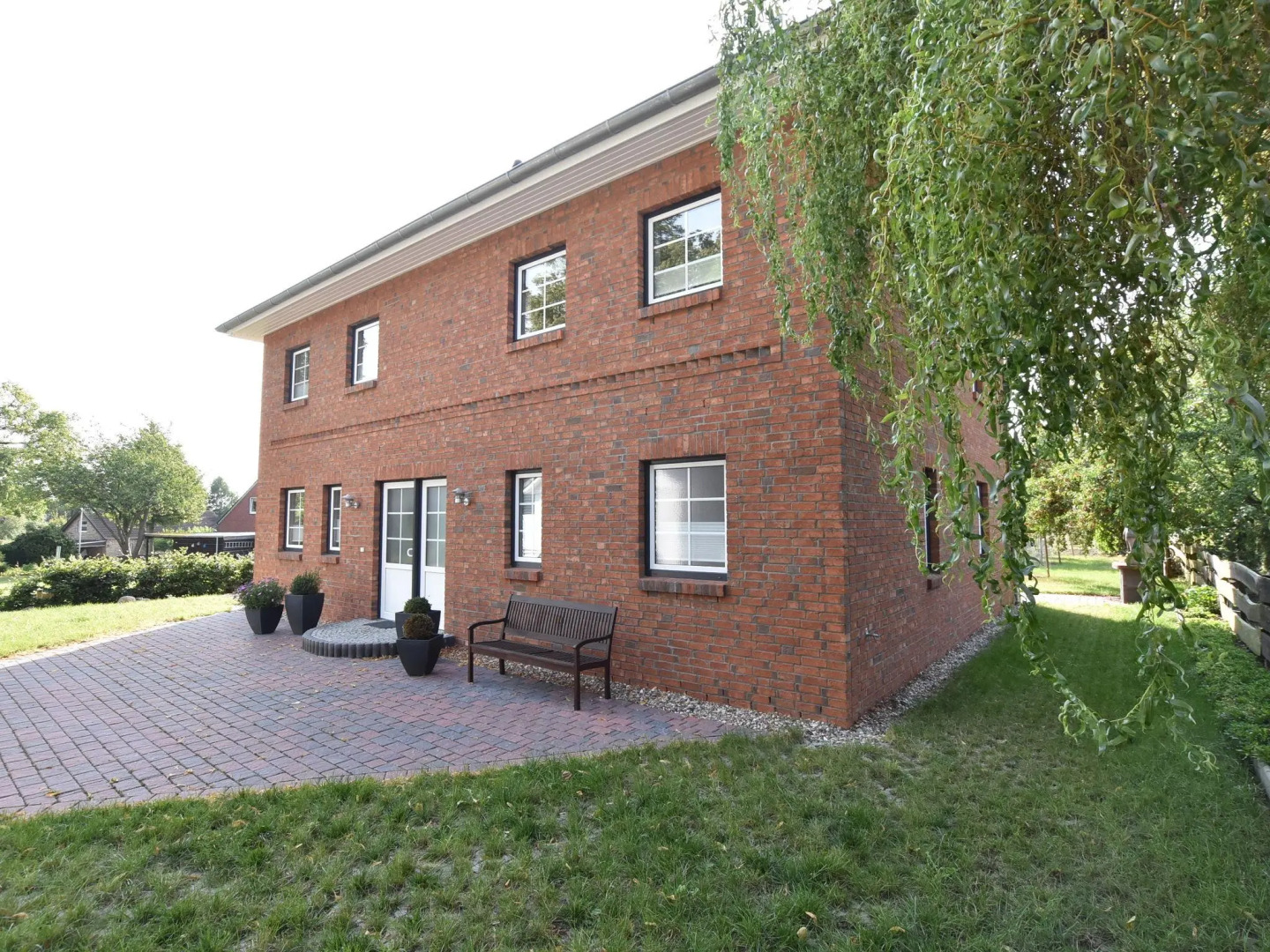 Fewo Ostsee Oldenburg/holstein Garten und Carport