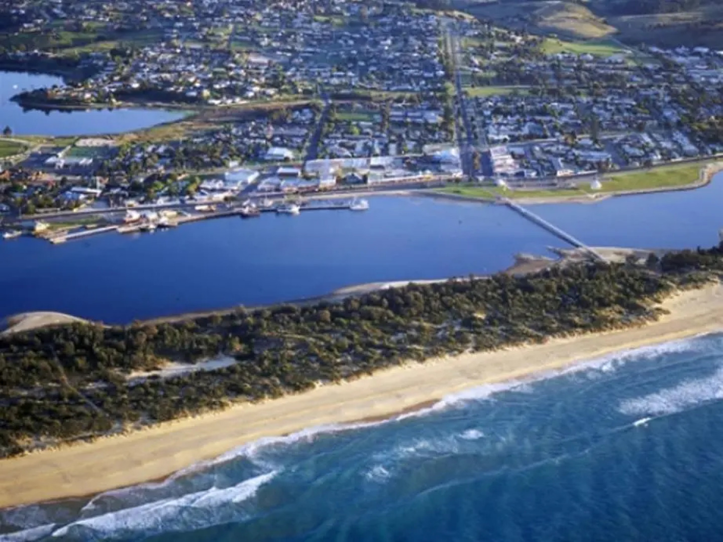 Chestnut Hill Country Retreat Bed and Breakfast