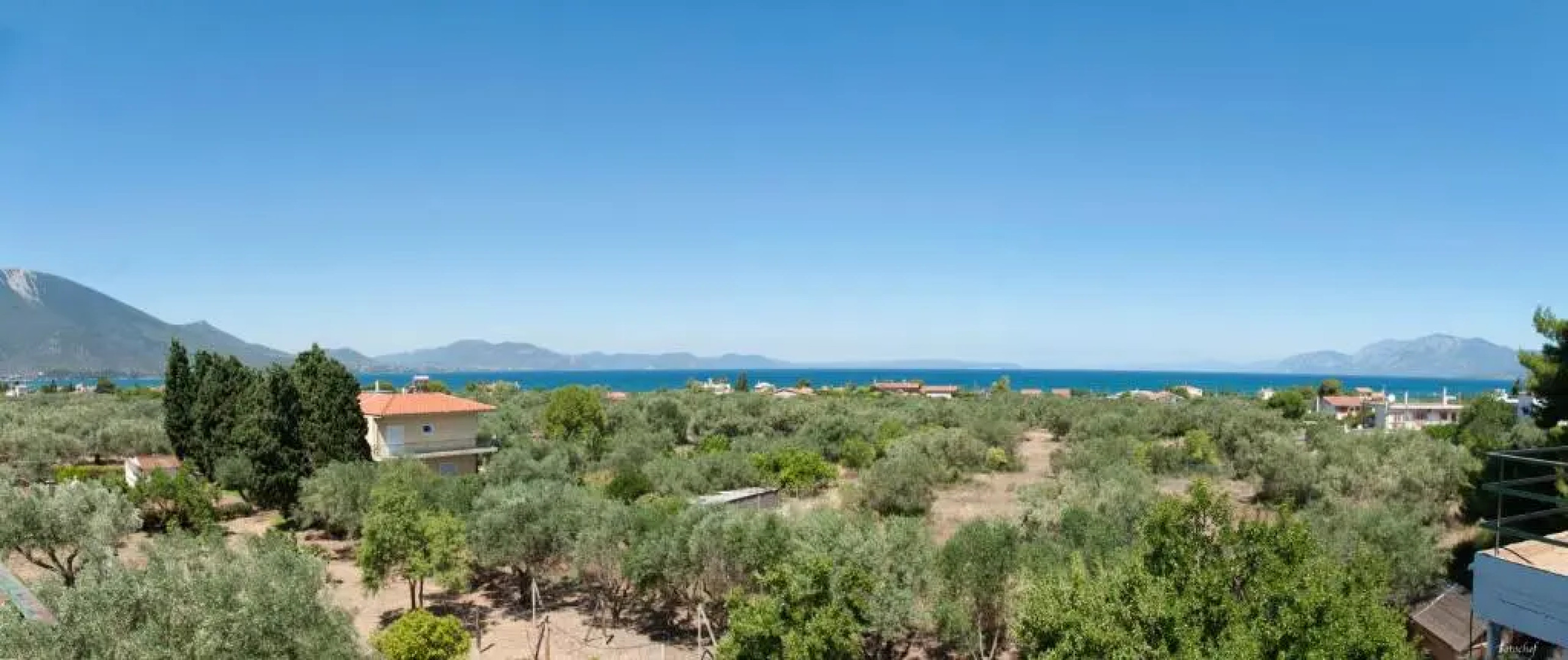 Iro - Kostas House 1