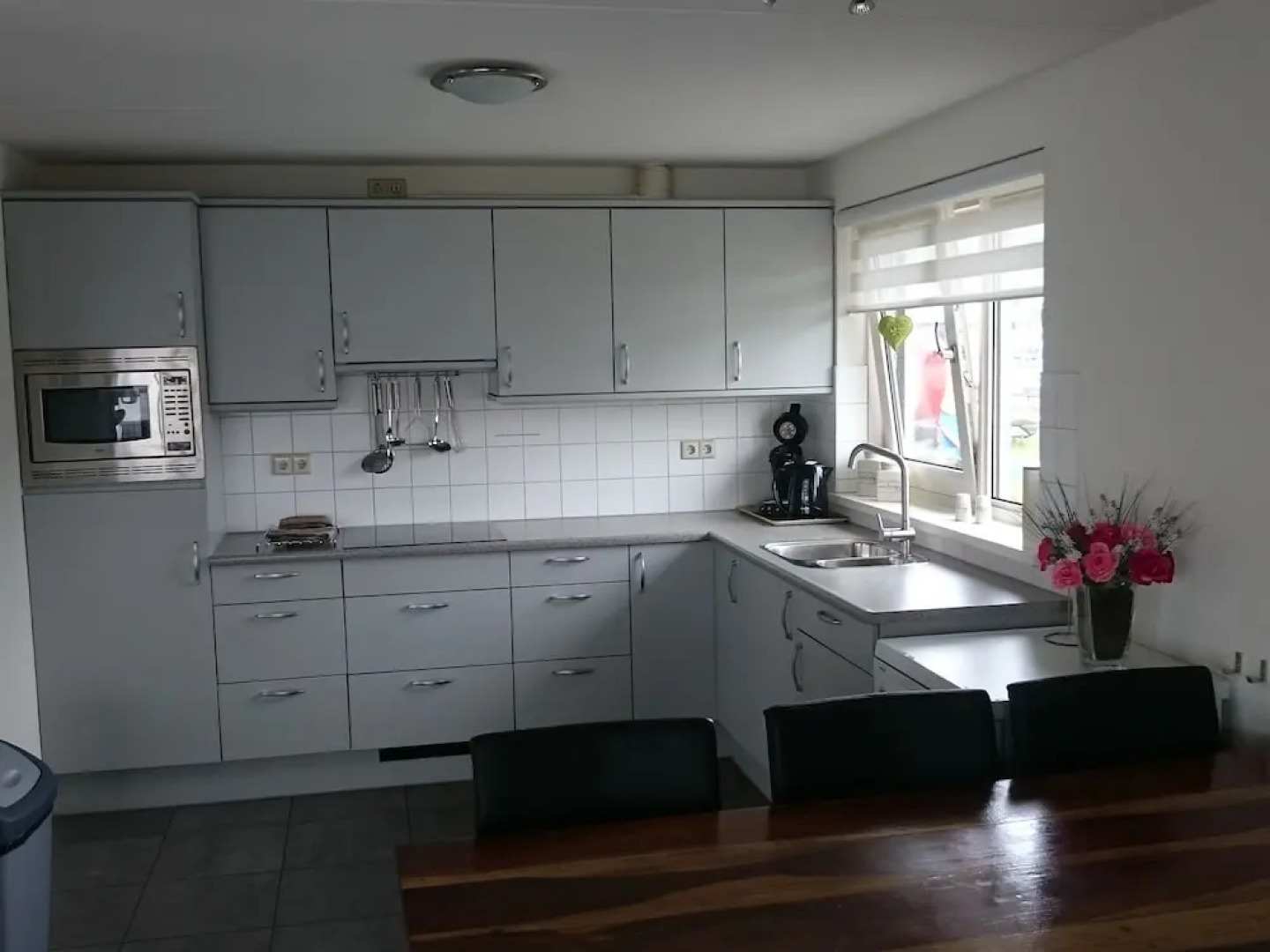 House by Uitgeestermeer With Garden