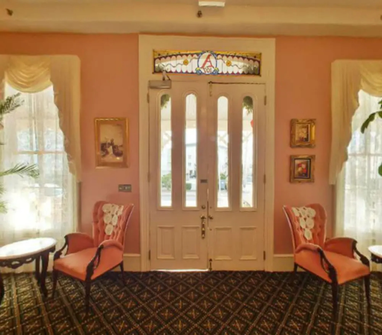 Hotel Alcott