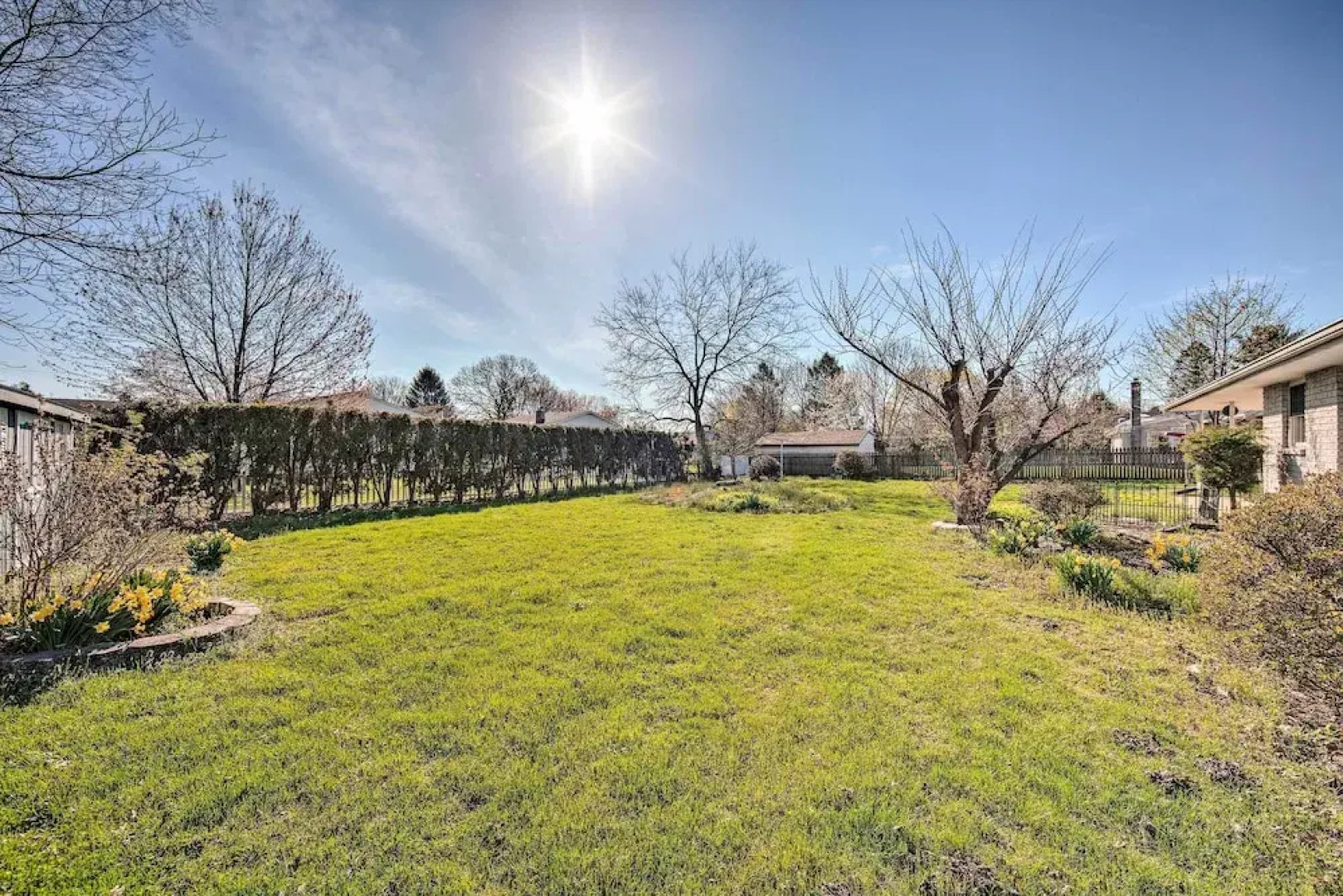 Updated Home w/ Pool Table ~ 4 Mi to Hershey!