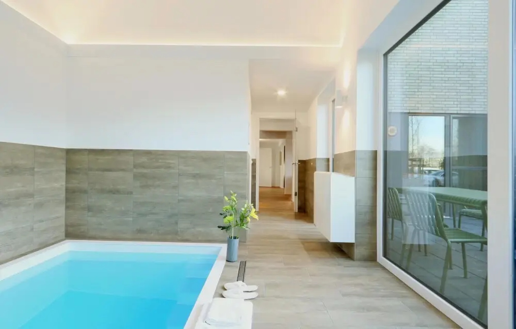 Beautiful home in Lembruch/Dümmer See w/ Indoor swimming pool, Sauna and 5 Bedrooms