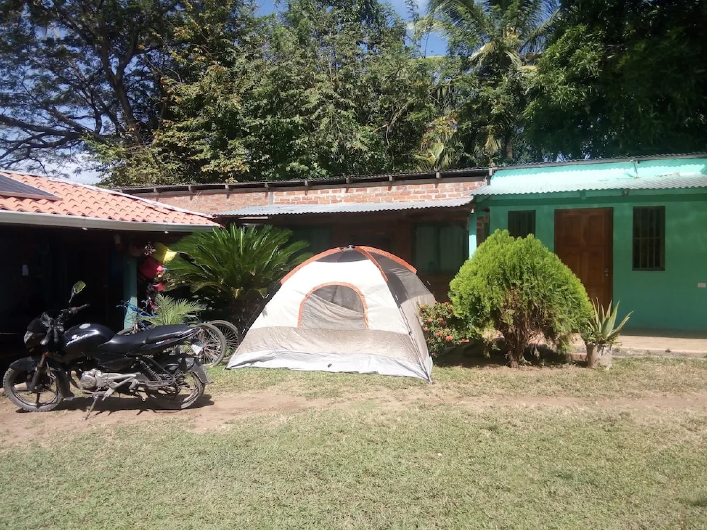 Hospedaje Los Chocoyos - Hostel