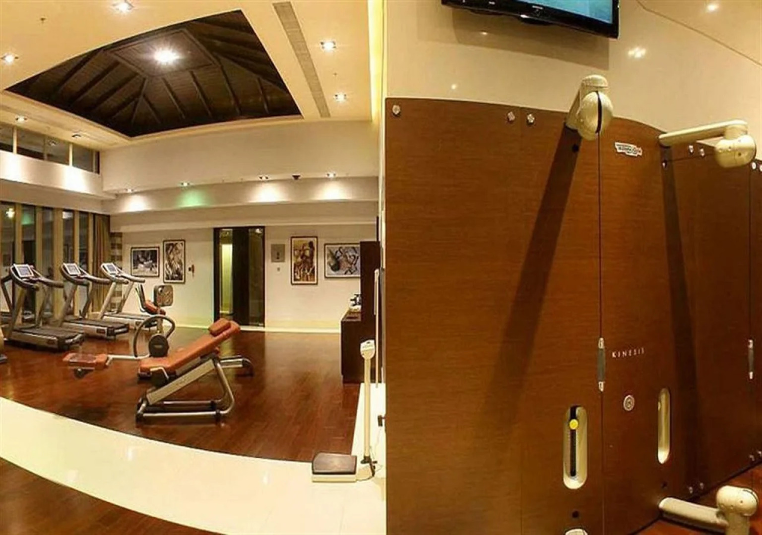 Le Meridien Shimei Bay Beach Resort & Spa