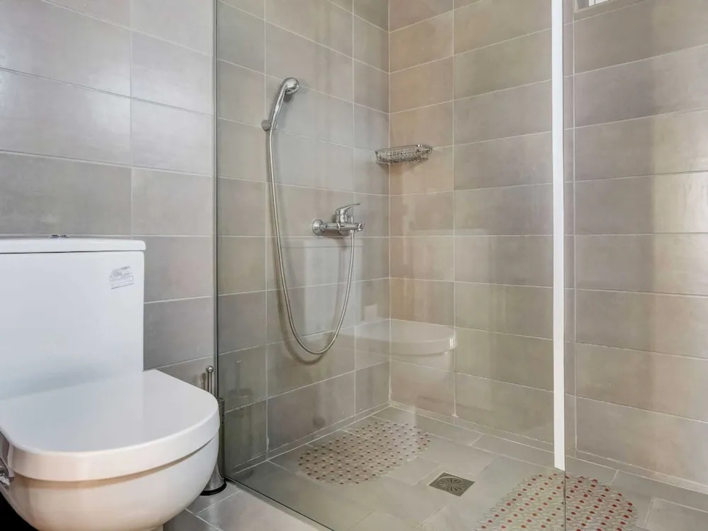 Seaview Studio, 3 Pers Panoramic Seaview in Beautiful Setting, West From Chania