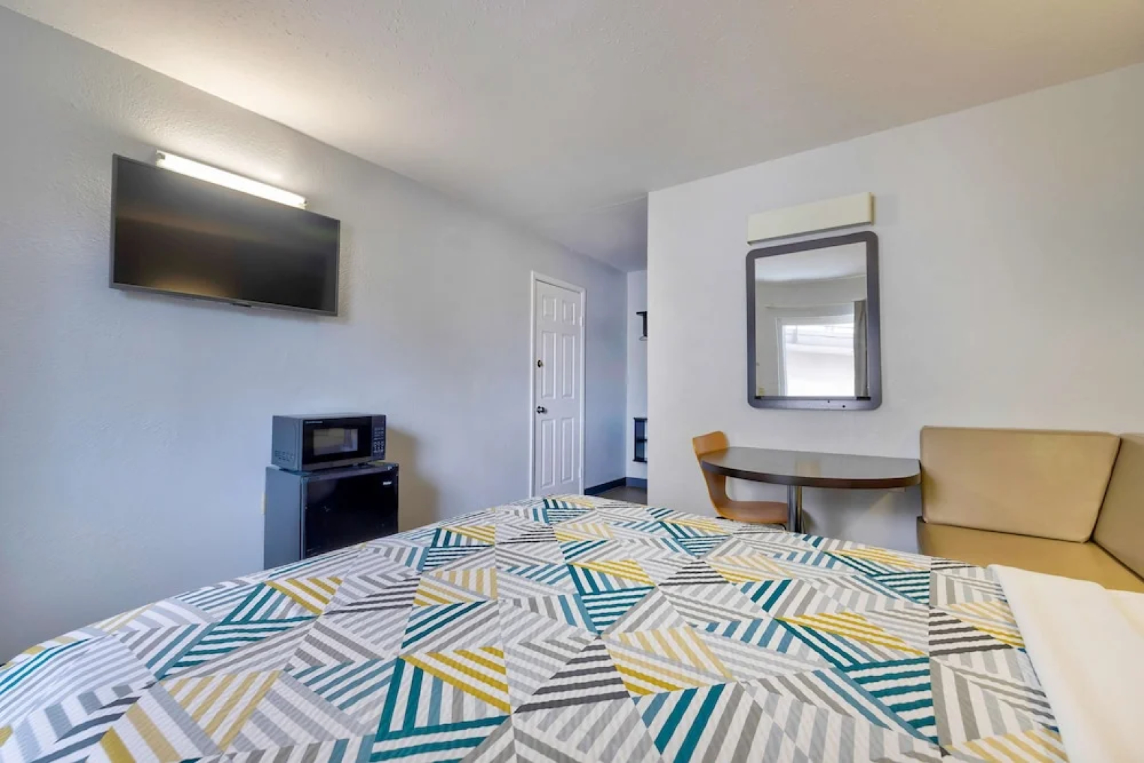 Travelodge/motel 6 Oshkosh