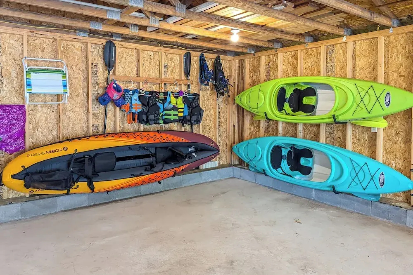 Close to 3 Ski Areas: Michigan Family Retreat!