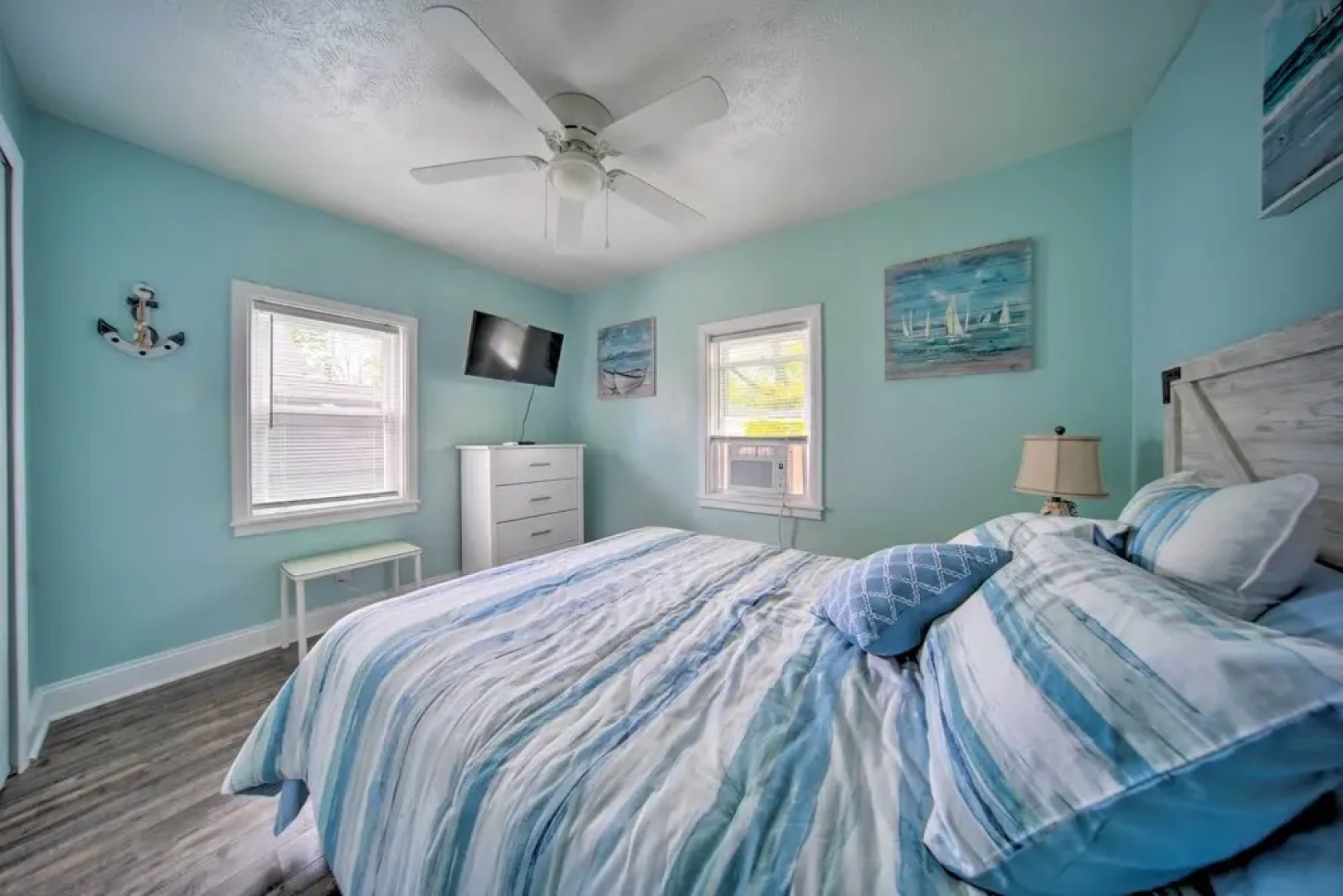 Charming Geneva Getaway w/ Easy Strip Access!