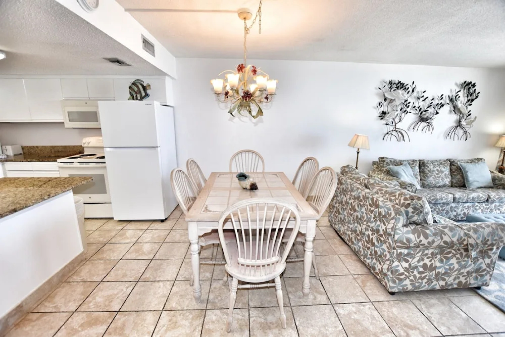 0111 Waters Edge Resort 2 Bedroom Condo by Redawning