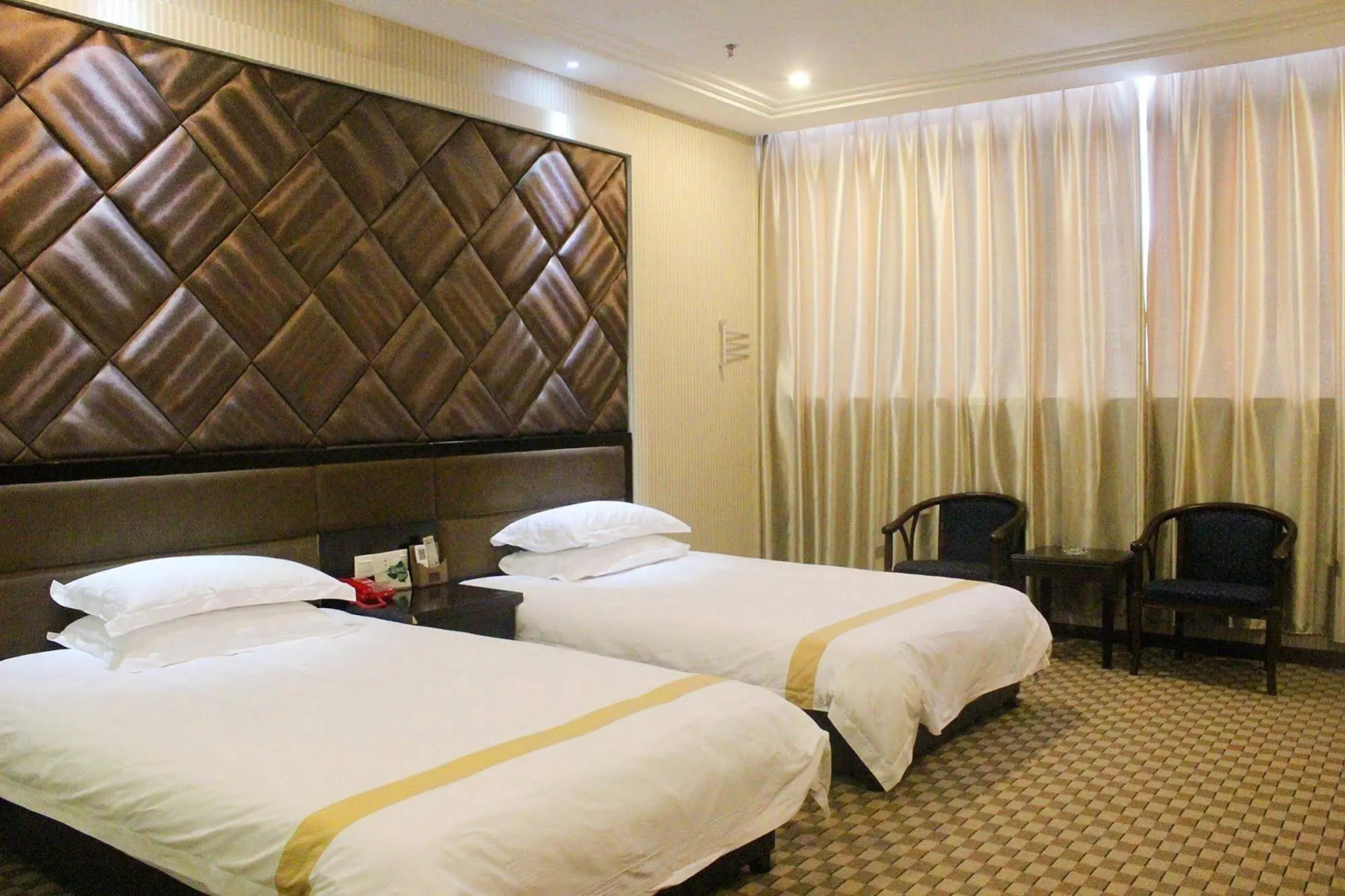 九江金水湾假日酒店