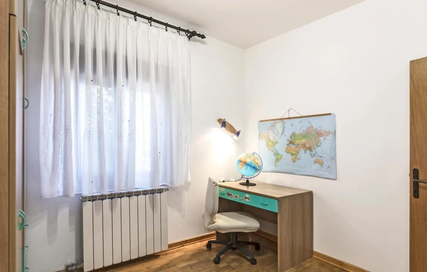 Stunning Home in Liznjan With Wifi and 3 Bedrooms