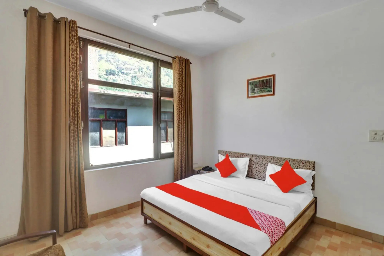 OYO 82102 Rudhra River Huts