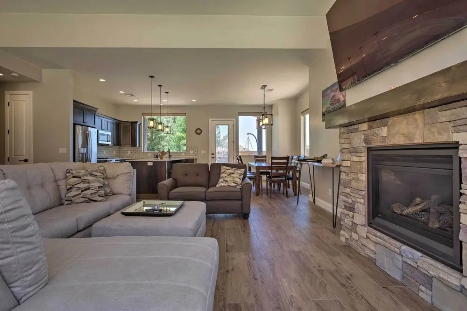 Stunning Kanab Home - Amazing Red Rock Views!