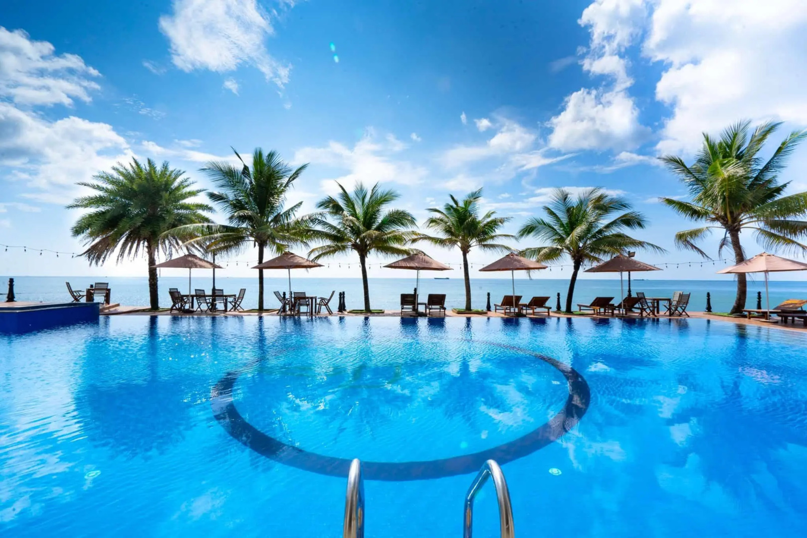 Sun Viet Resort Beach & Spa