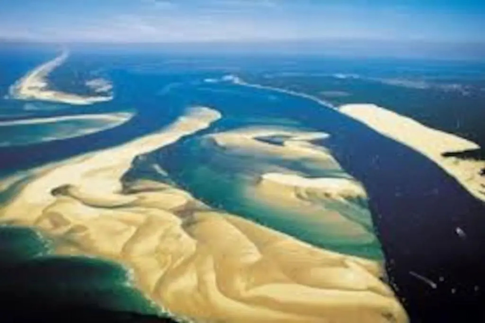 Maison Bassin d'Arcachon - Arès - Proche plage et commerces, 3 chambres, 8 personnes, climatisation
