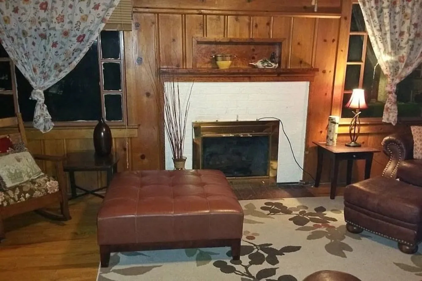 Historic Smarthouse Charming Comfy King