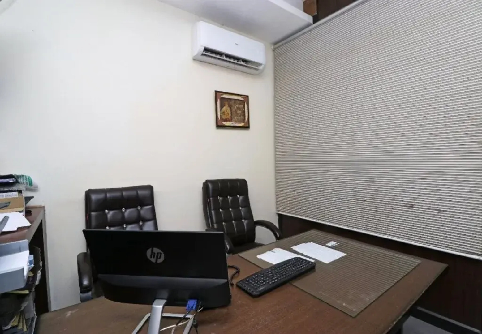 The Classic By OYO Rooms