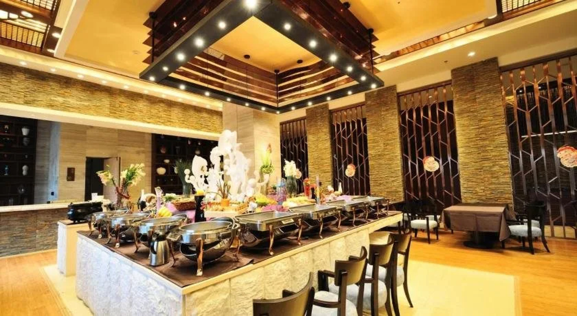 Sanjiang Forest Hot Spring Dumashi Hotel