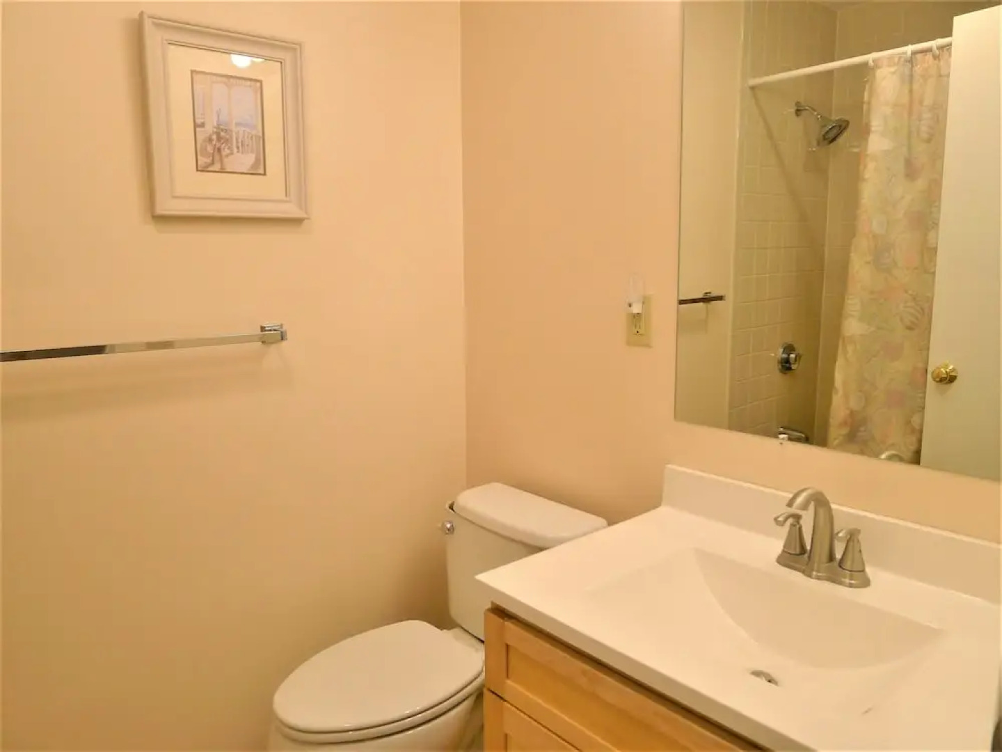 51 Middlecott - 2 Bedroom Condo