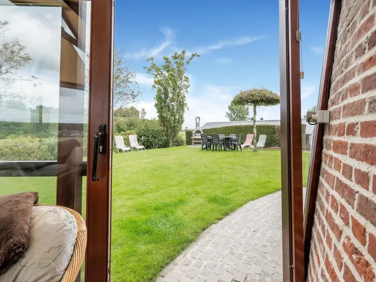 Charming Nieuwpoort Mill Retreat