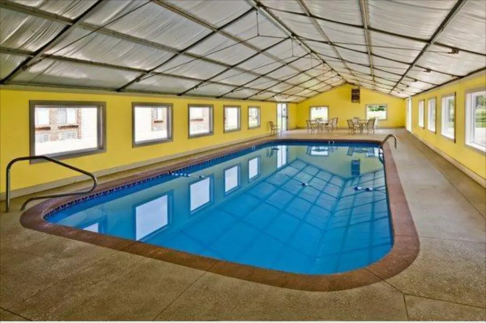 Fairview Inn By OYO Hesston I-135