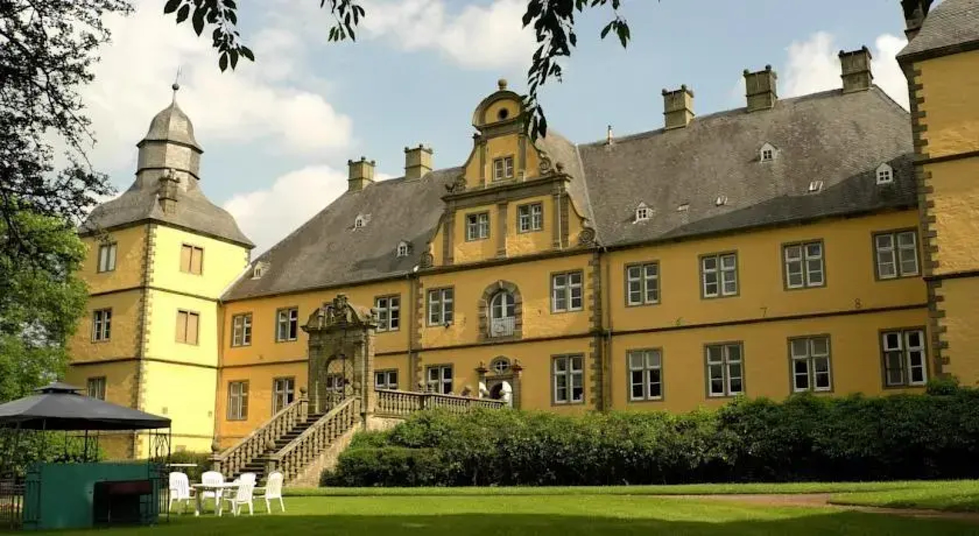 SchlossHotel Eringerfeld