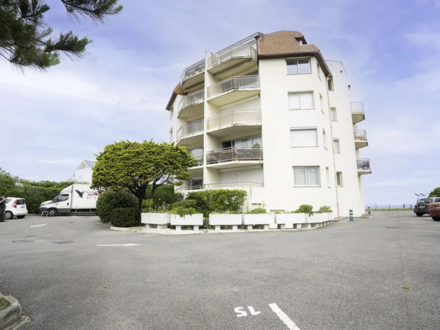 Apartment Gulf Stream