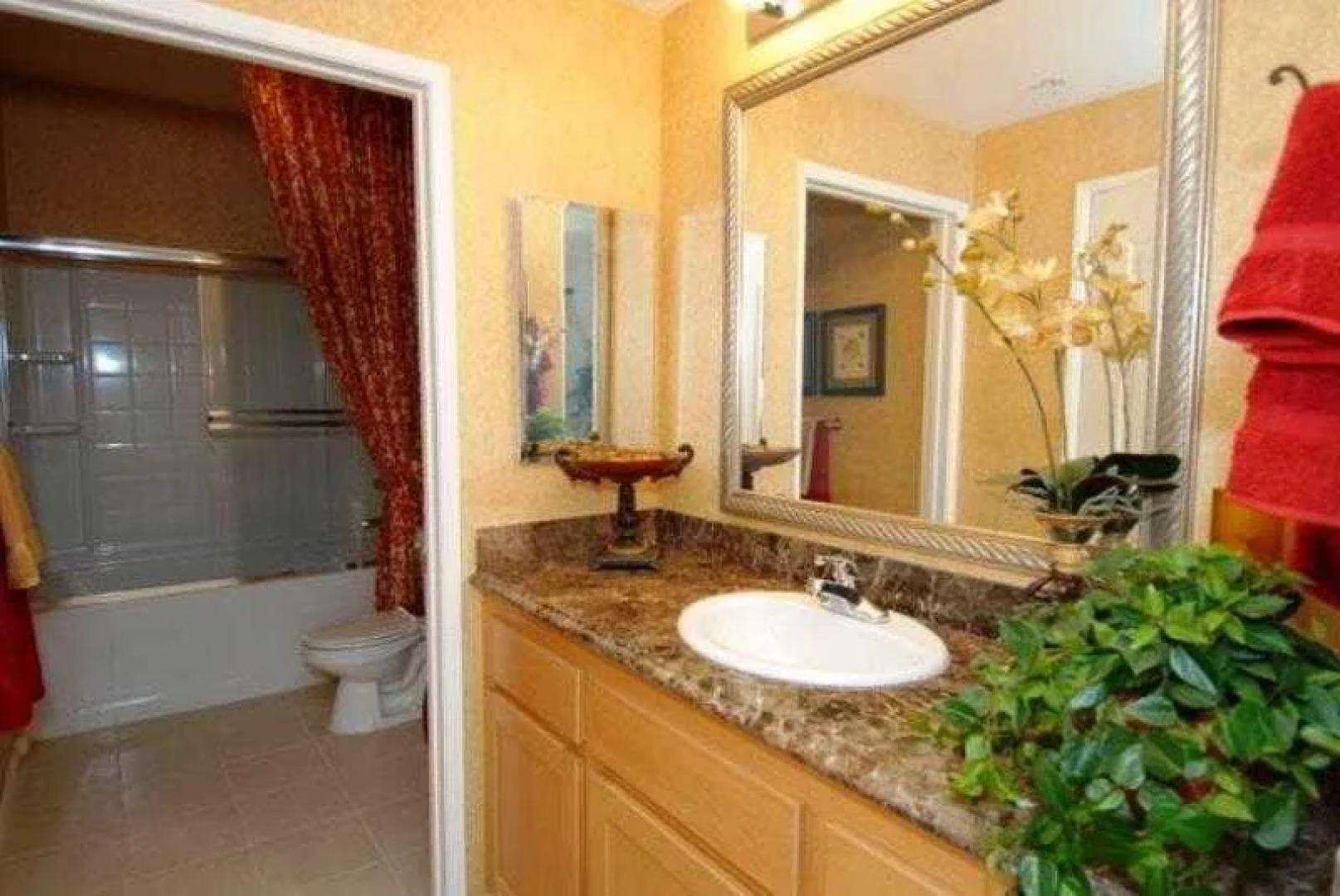 Sunshine Suites at 616 St. Paul