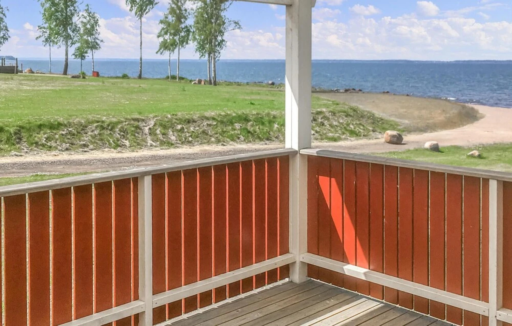 Stunning Home in Sjötorp With Wifi and 3 Bedrooms