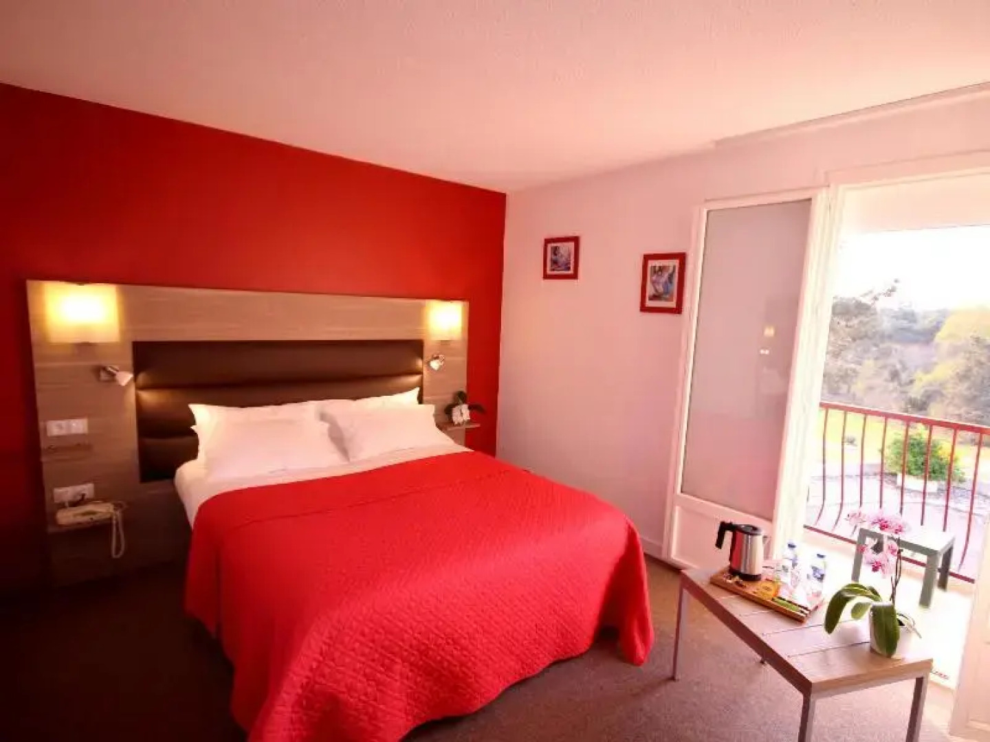 Logis Hôtel le Tropicana