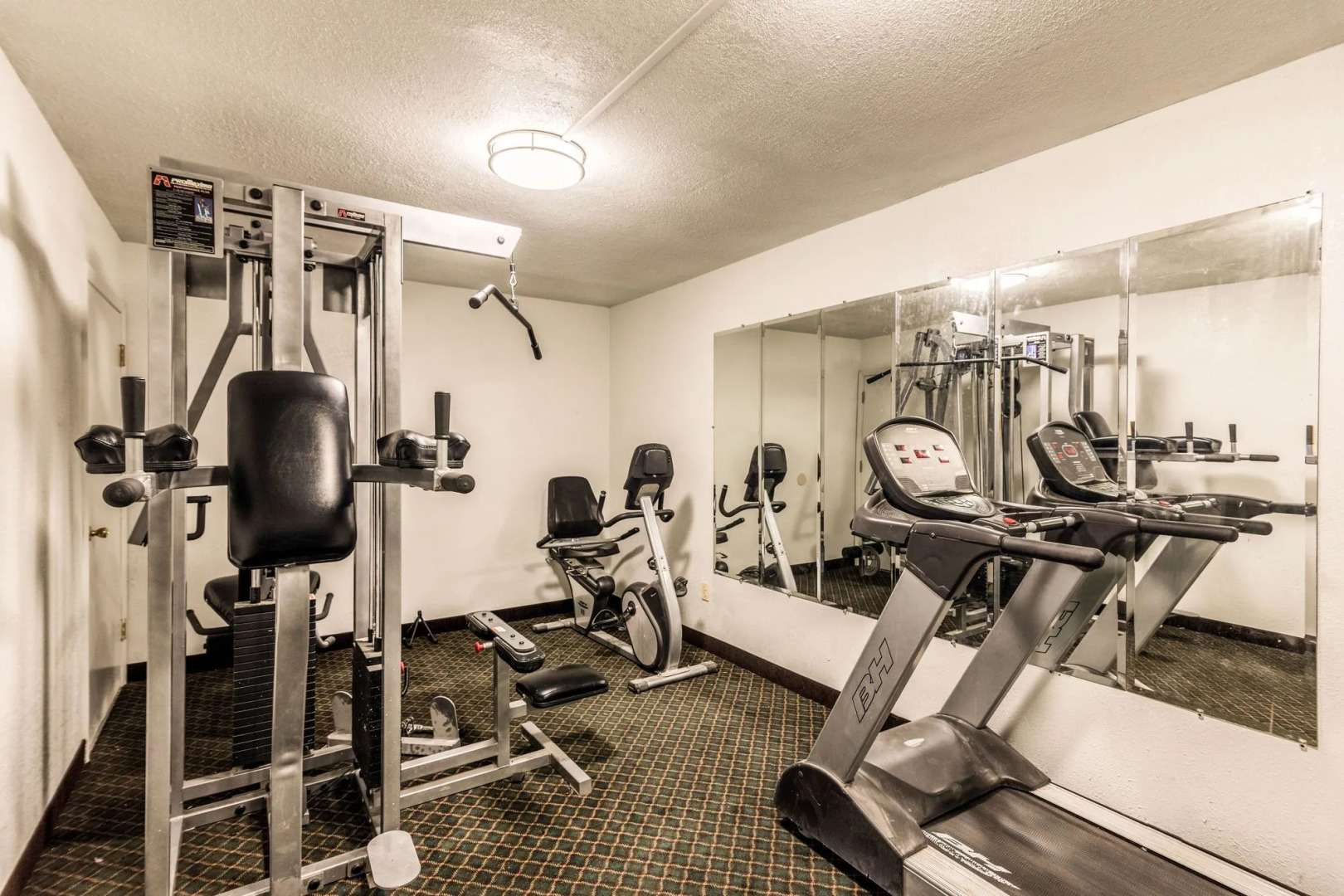 Colby Inn and Suites