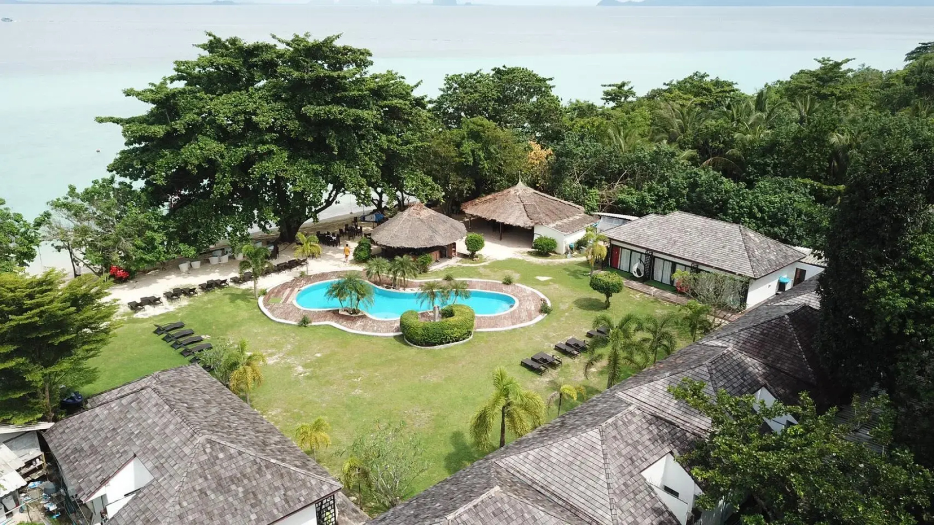 Reef Resort