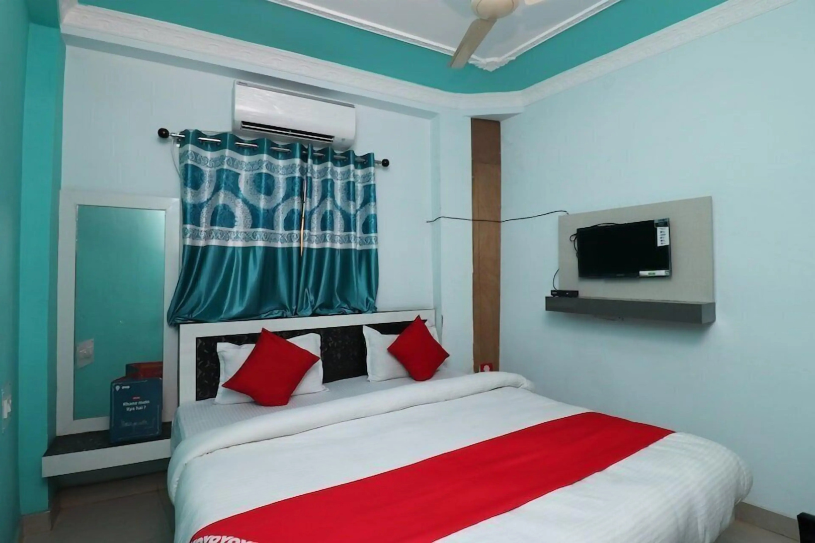 Hotel J. B Palace