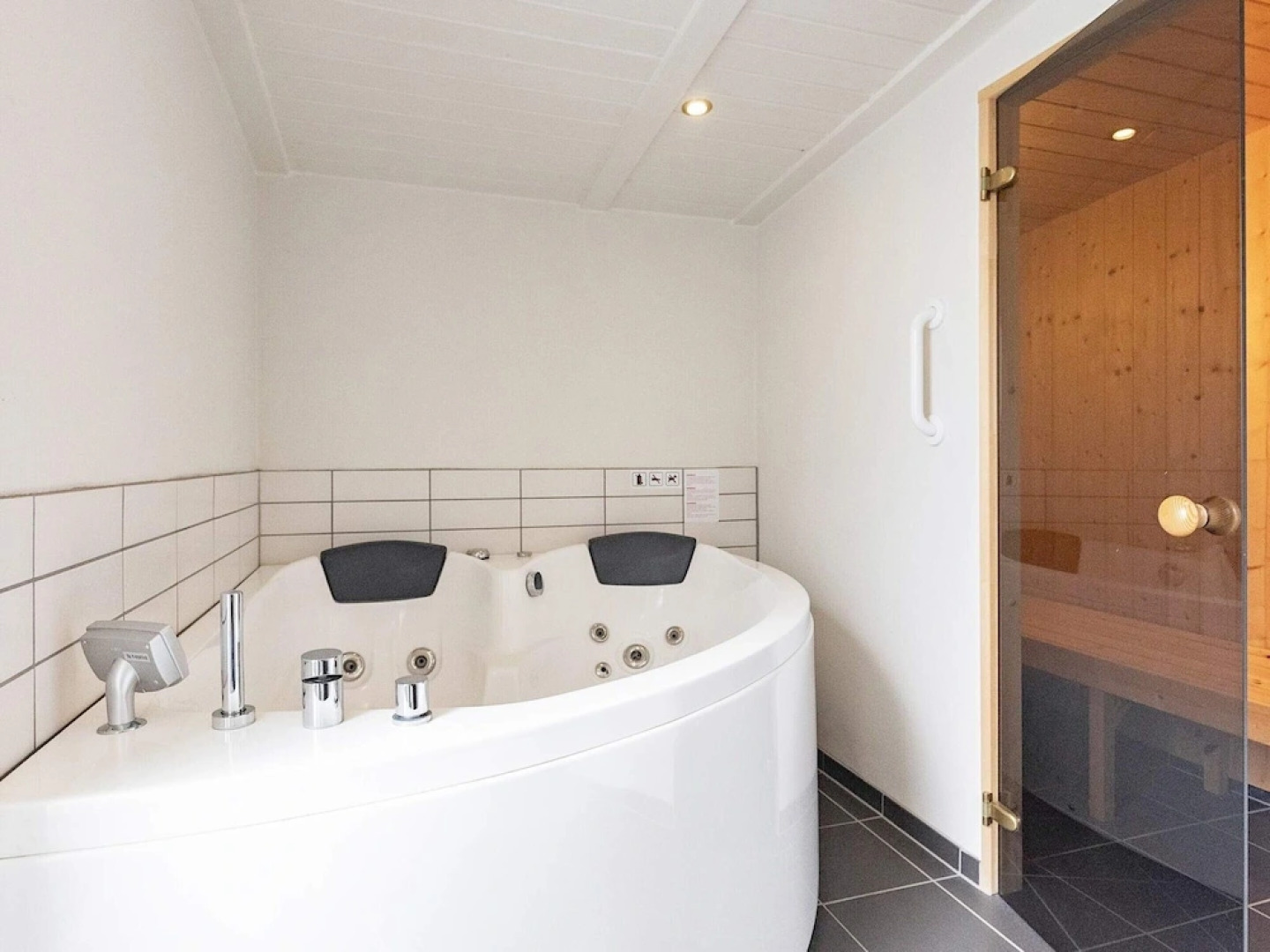 8 Person Holiday Home in Ebberup