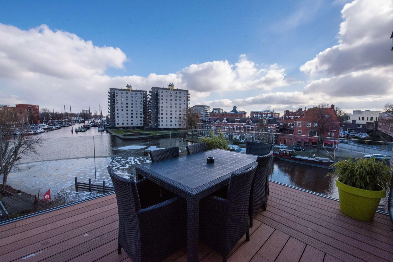 Flonk hotel Groningen centre